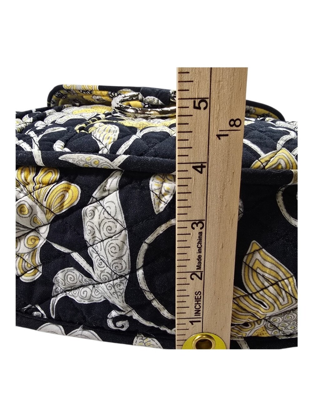 Vera Bradley Retired Yellow Bird Print Quilted Crossbody Bag Magnetic Flap NWOT - Picture 11 of 15